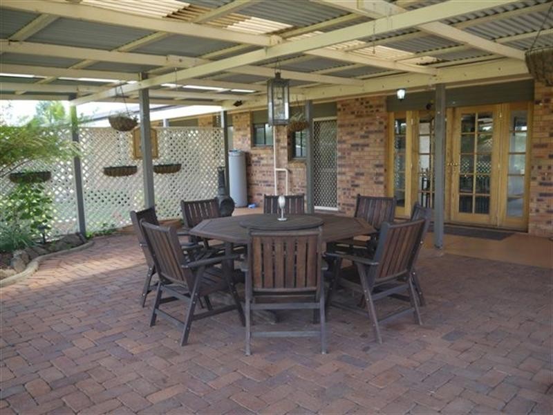 11 Perrin Road, Cambooya QLD 4358