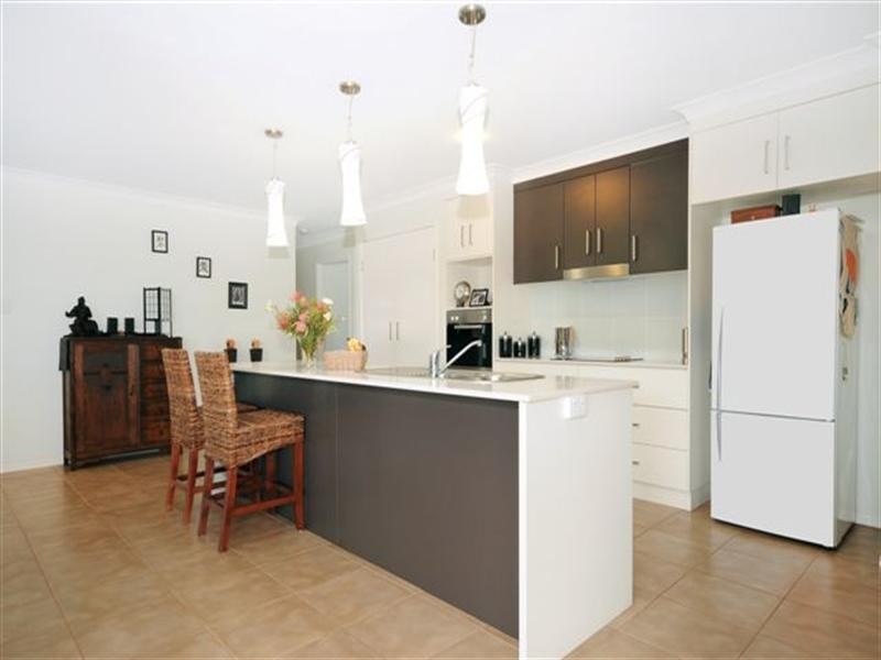 7 Campbell Drive, Highfields QLD 4352