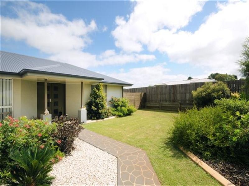 7 Campbell Drive, Highfields QLD 4352