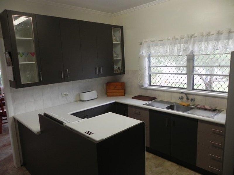 11 Murray Street, Pittsworth QLD 4356