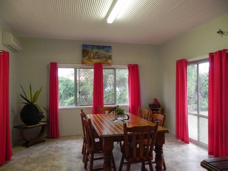 11 Murray Street, Pittsworth QLD 4356