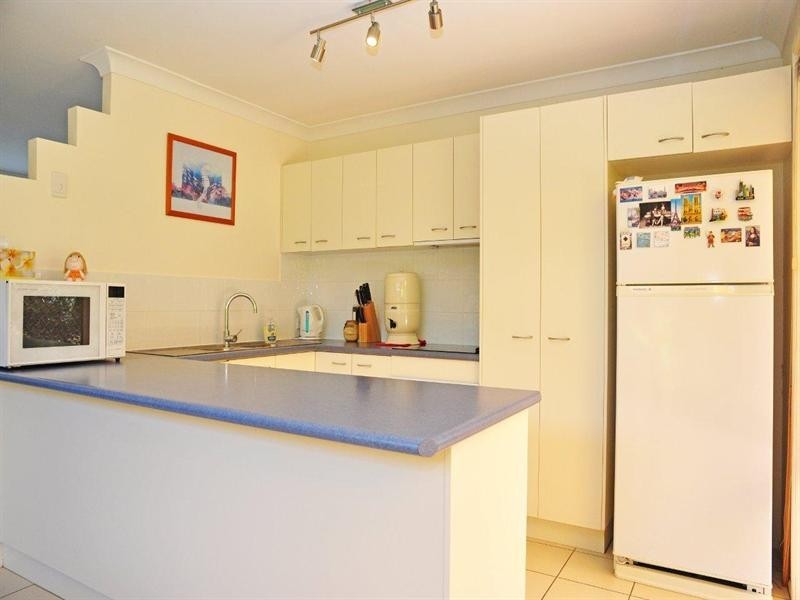 21 Catalina Drive, Wilsonton QLD 4350