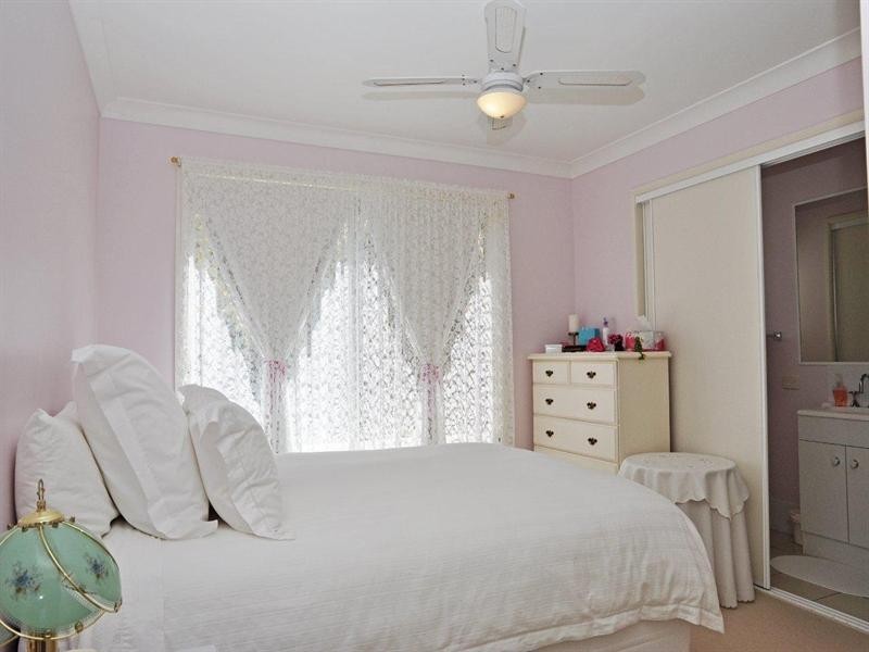 21 Catalina Drive, Wilsonton QLD 4350