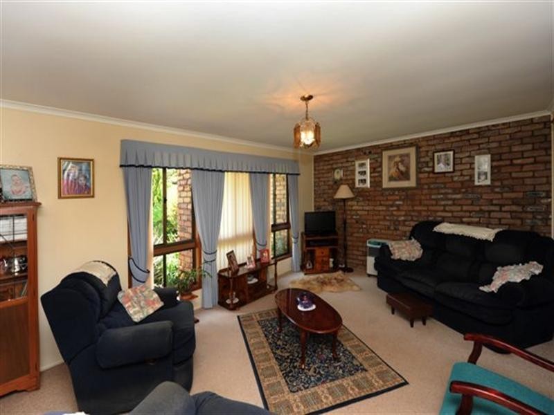 12 Banksia Street, Newtown QLD 4350