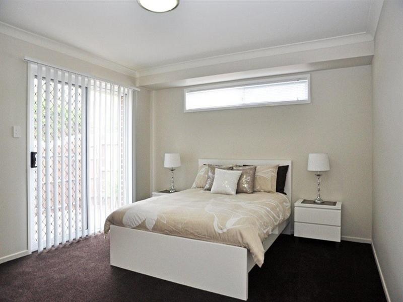 7 Blades Court, Middle Ridge QLD 4350
