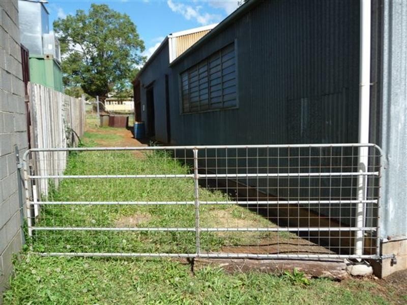8 Aspect Street, North Toowoomba QLD 4350