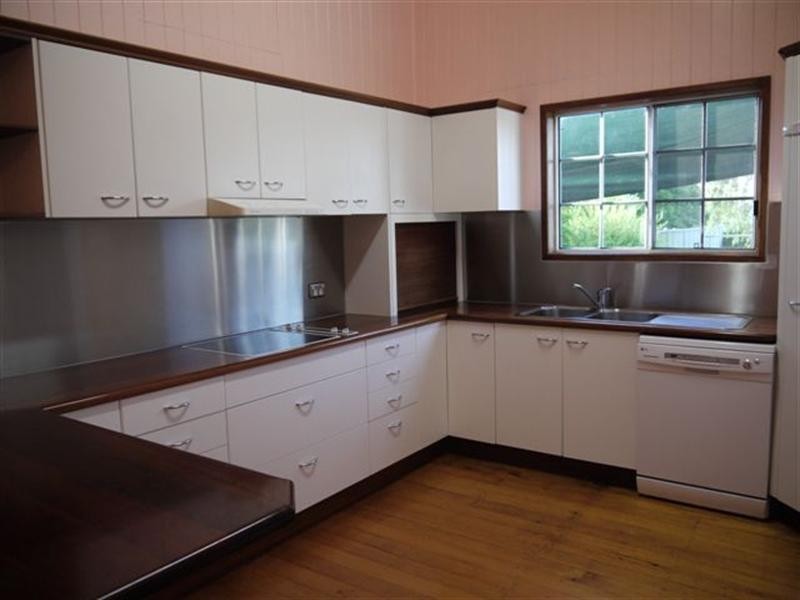 49 Hume Street, Pittsworth QLD 4356