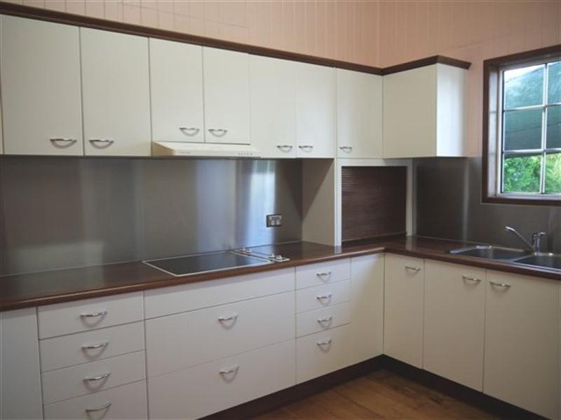 49 Hume Street, Pittsworth QLD 4356