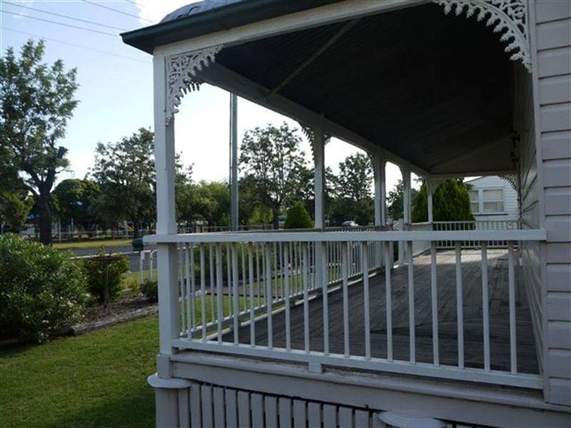 49 Hume Street, Pittsworth QLD 4356