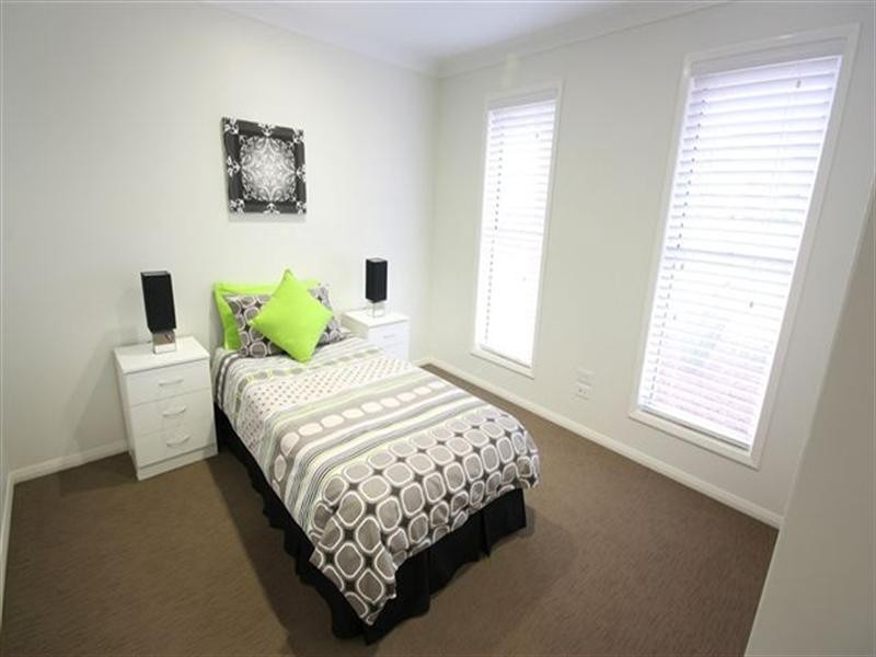 7 Saba Court, Middle Ridge QLD 4350