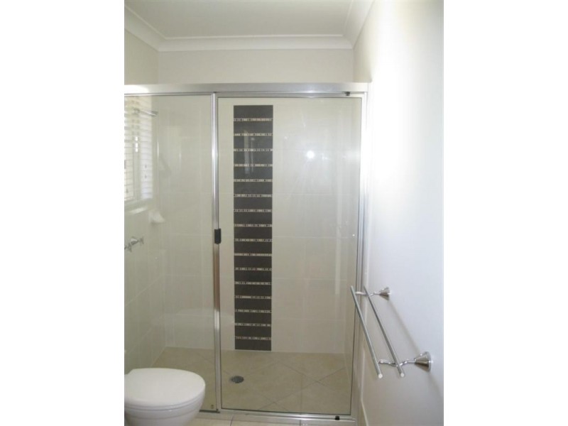 13 Plover Court, Highfields QLD 4352