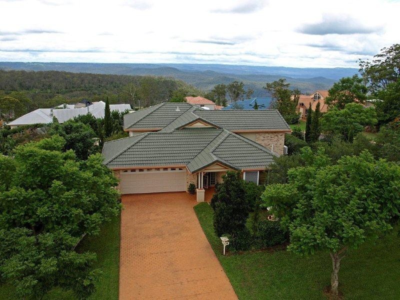 31 Harvey Street, Mount Lofty QLD 4350