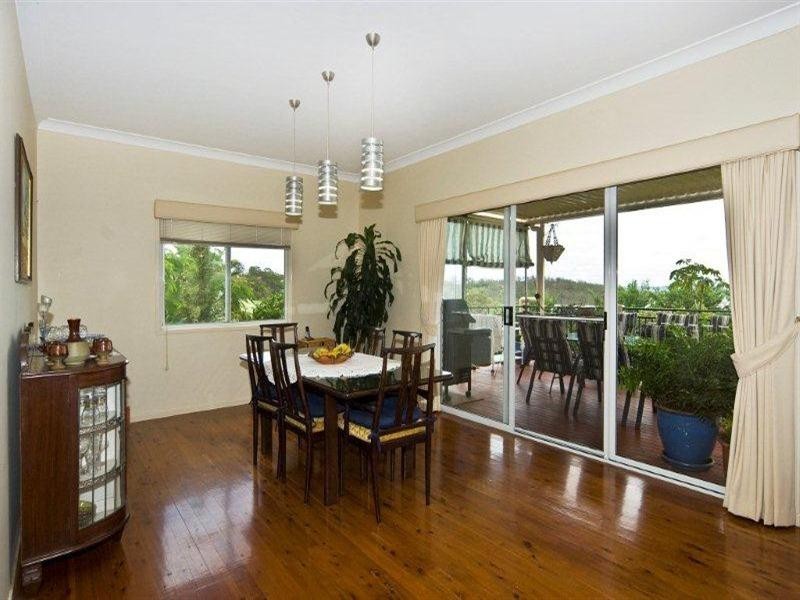 31 Harvey Street, Mount Lofty QLD 4350