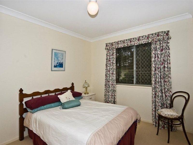 31 Harvey Street, Mount Lofty QLD 4350