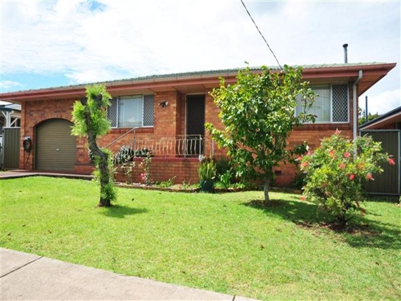193 North Street, Rockville QLD 4350
