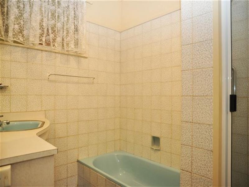 193 North Street, Rockville QLD 4350