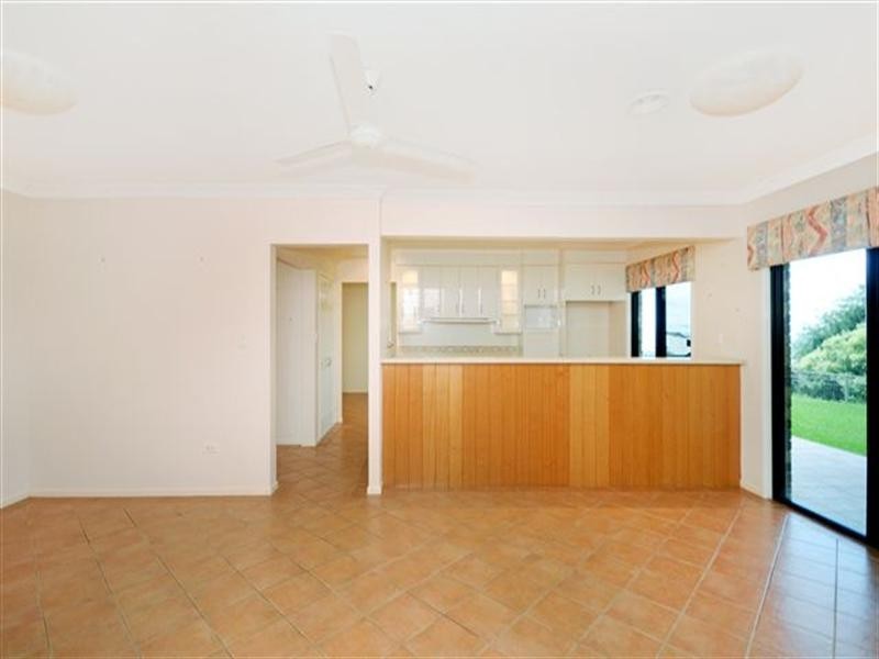 18 Robertson Crescent, Prince Henry Heights QLD 4350