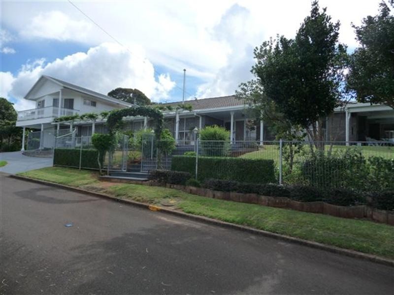 7 Robertson Crescent, Prince Henry Heights QLD 4350
