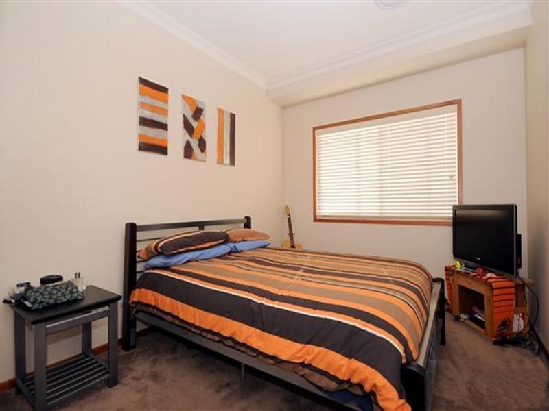 16 Kingfisher Street, Rangeville QLD 4350