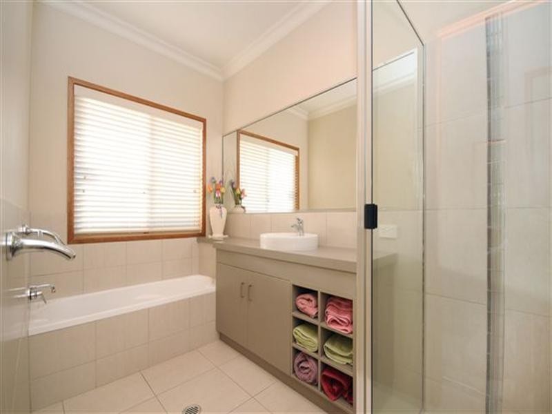 16 Kingfisher Street, Rangeville QLD 4350