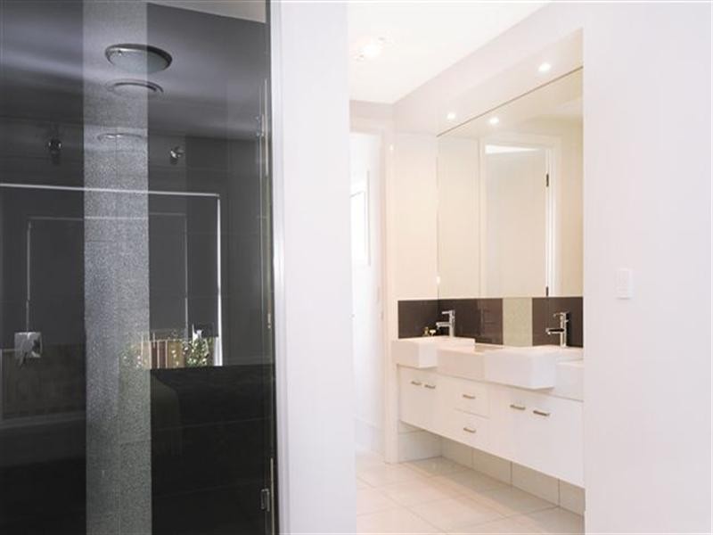 19 Tarlington Street, Middle Ridge QLD 4350