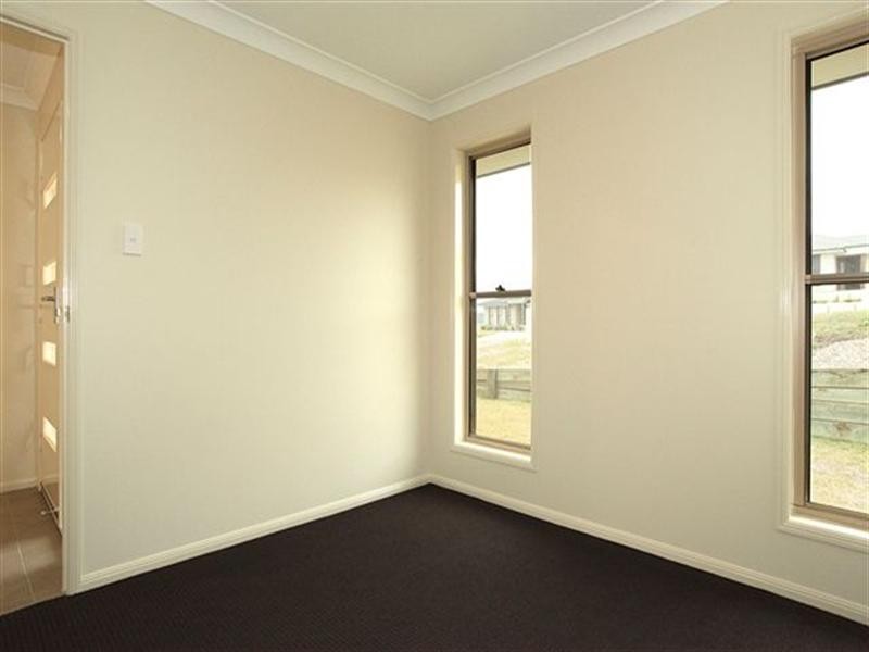 5 Jay Street, Westbrook QLD 4350