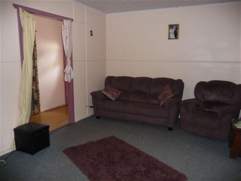 6 Leawarra Street, Wilsonton QLD 4350