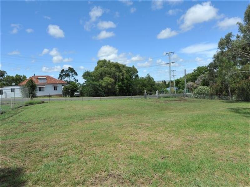 4 Claire-Lee Crescent, Kingsthorpe QLD 4400