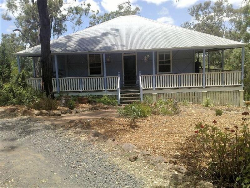 14 Phalaris Court, Meringandan West QLD 4352