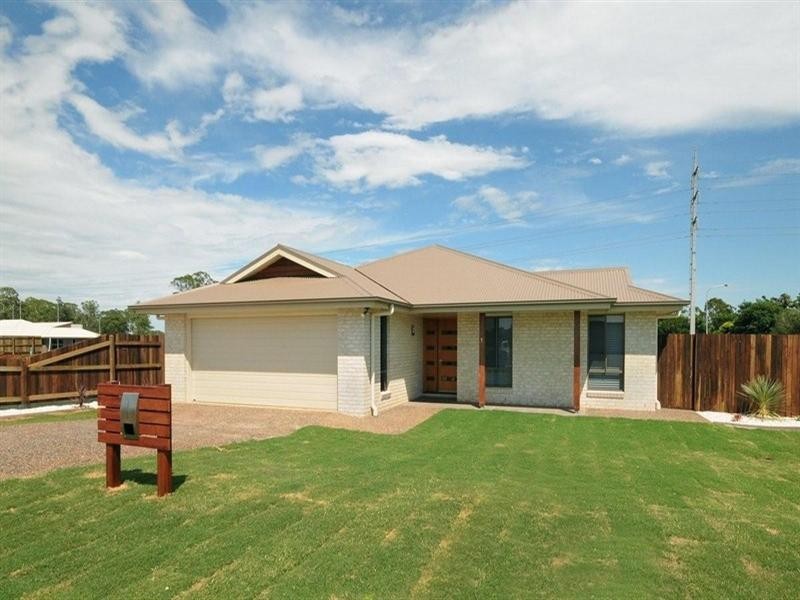 1 Vinnicombe Street, Kearneys Spring QLD 4350