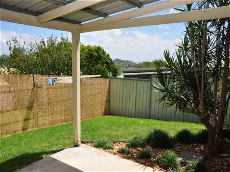 8 Bhutan Court, Newtown QLD 4350