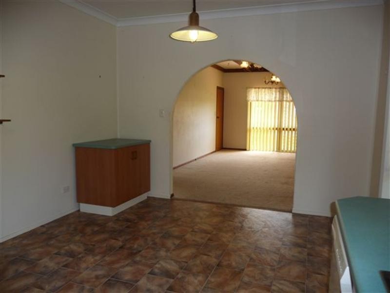 4 Merritt Street, Harristown QLD 4350