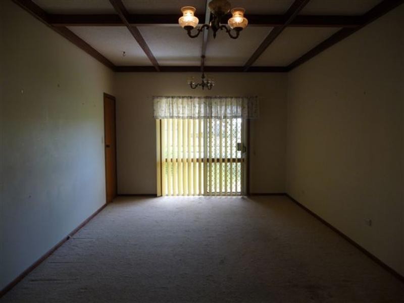 4 Merritt Street, Harristown QLD 4350