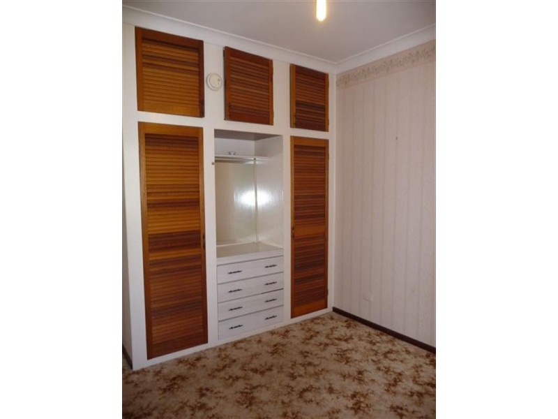 4 Merritt Street, Harristown QLD 4350