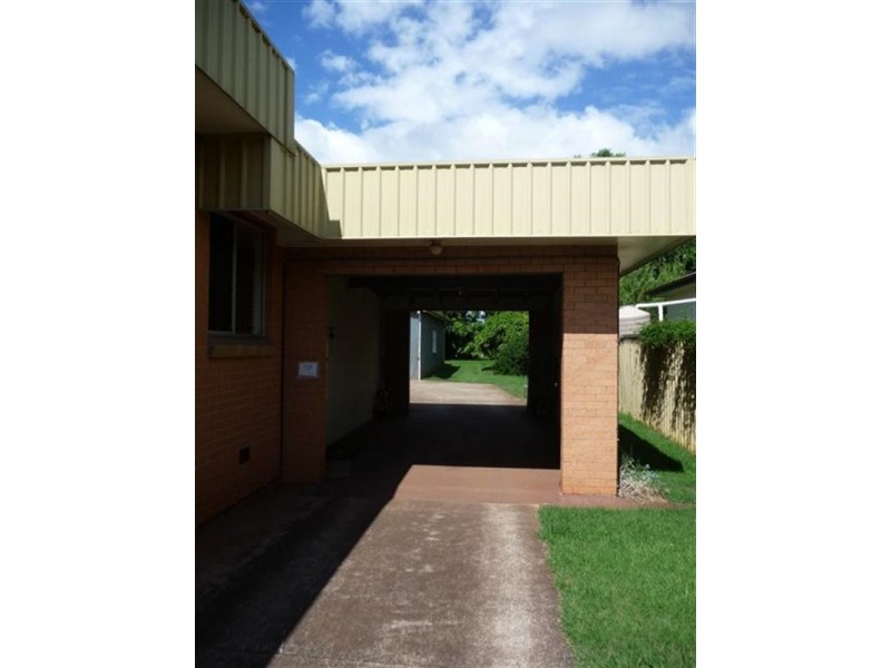 4 Merritt Street, Harristown QLD 4350