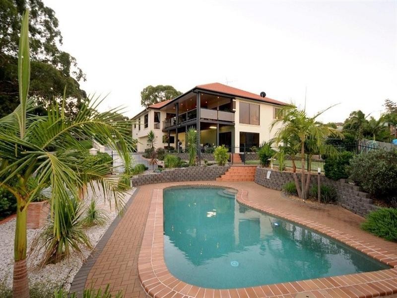18 Trafalgar Street, Middle Ridge QLD 4350