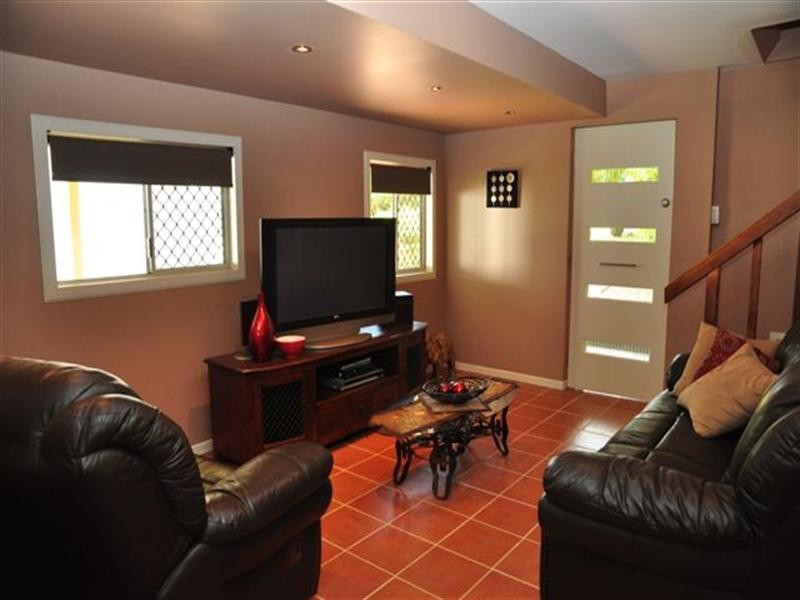 10 Short Street, South Toowoomba QLD 4350