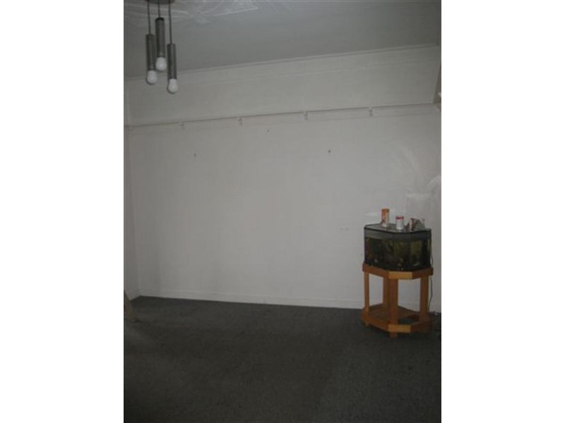 36 Monash Street, Newtown QLD 4350