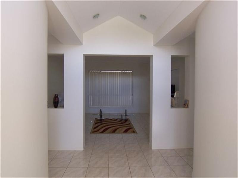 23 Honeyeater Drive, Highfields QLD 4352