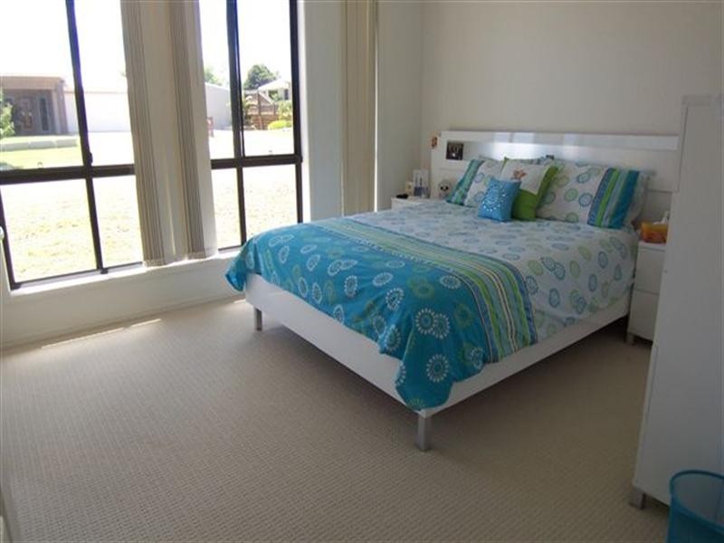 23 Honeyeater Drive, Highfields QLD 4352