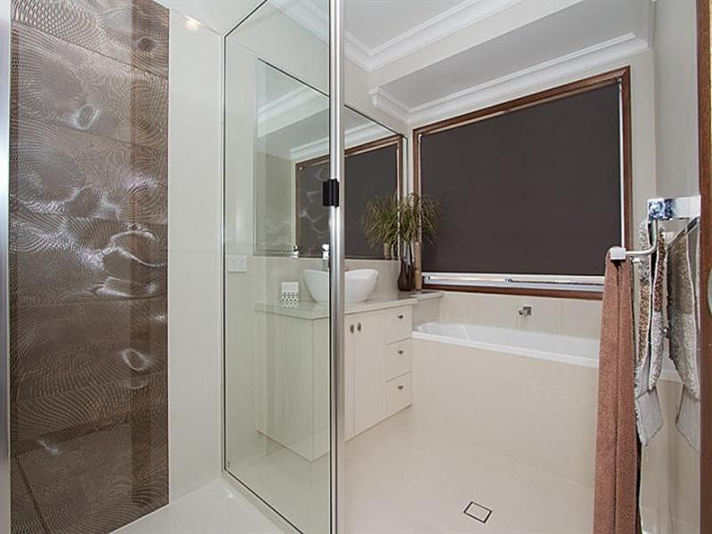 27 Sommariva Street, Westbrook QLD 4350