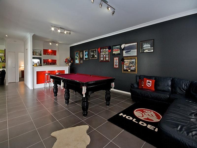 21 Fallon Drive, Middle Ridge QLD 4350