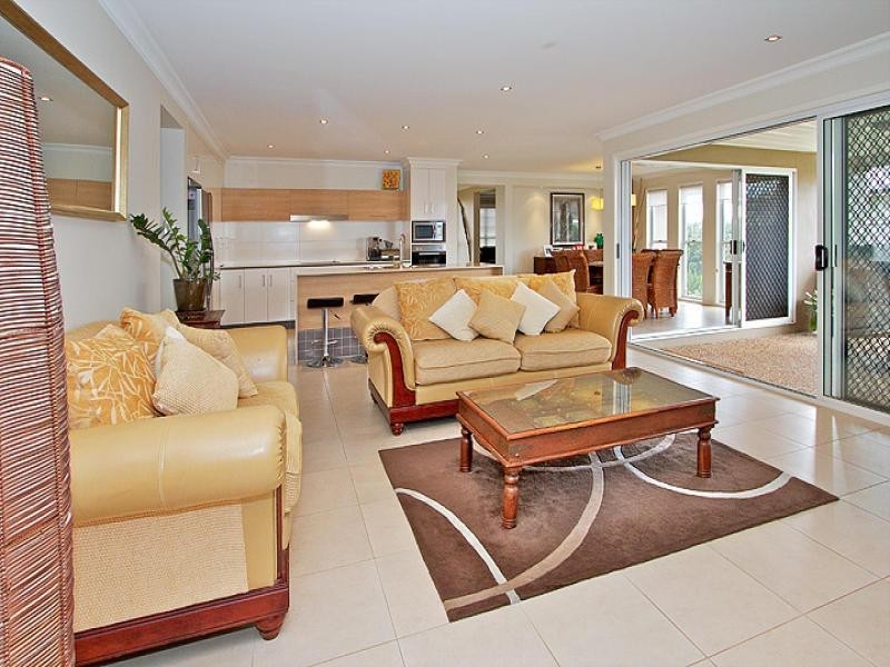 20 Fallon Drive, Middle Ridge QLD 4350