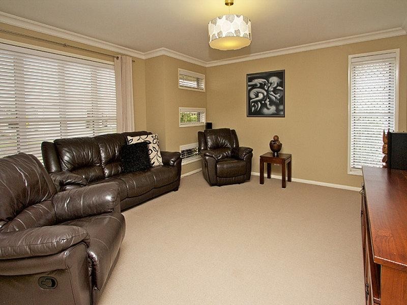 20 Fallon Drive, Middle Ridge QLD 4350