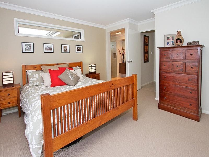 20 Fallon Drive, Middle Ridge QLD 4350