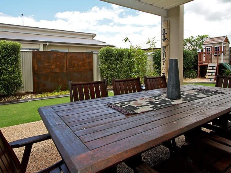 20 Fallon Drive, Middle Ridge QLD 4350