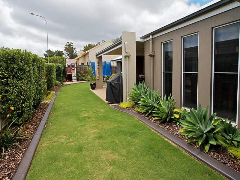 20 Fallon Drive, Middle Ridge QLD 4350