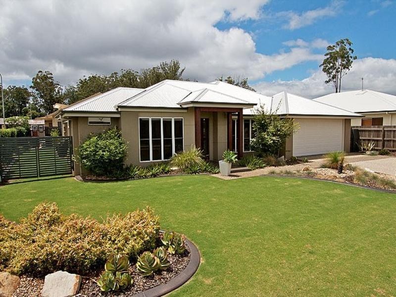 20 Fallon Drive, Middle Ridge QLD 4350