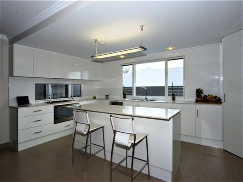 Middle Ridge QLD 4350