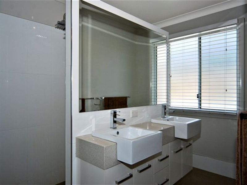 Middle Ridge QLD 4350